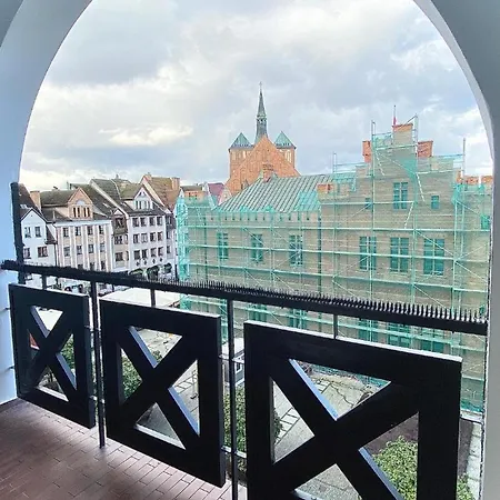 Lägenhet Penthouse In The Old Citycenter